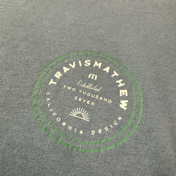 Travis Mathew Pima Cotton Classic Blue Tee California Design Size Large - Picture 4 of 5